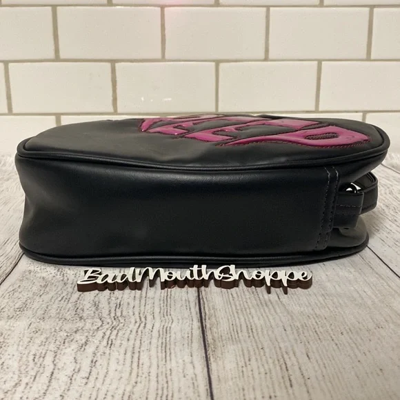 *Love Pain and Stitches Pink Metallic CREEP Heart Valloween Crossbody Purse - Picture 5 of 8